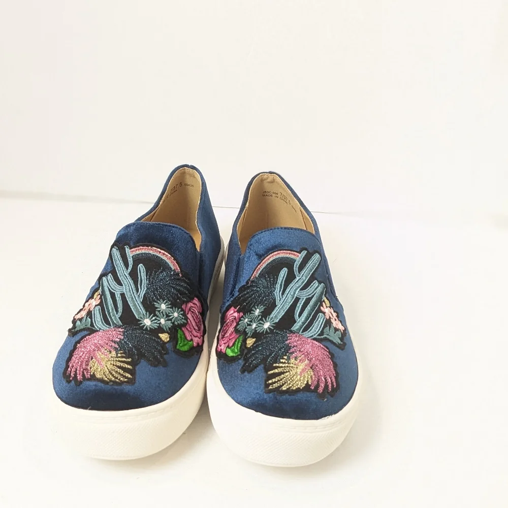 NWOT Dirty laundry velvet slides - Picture 6 of 16